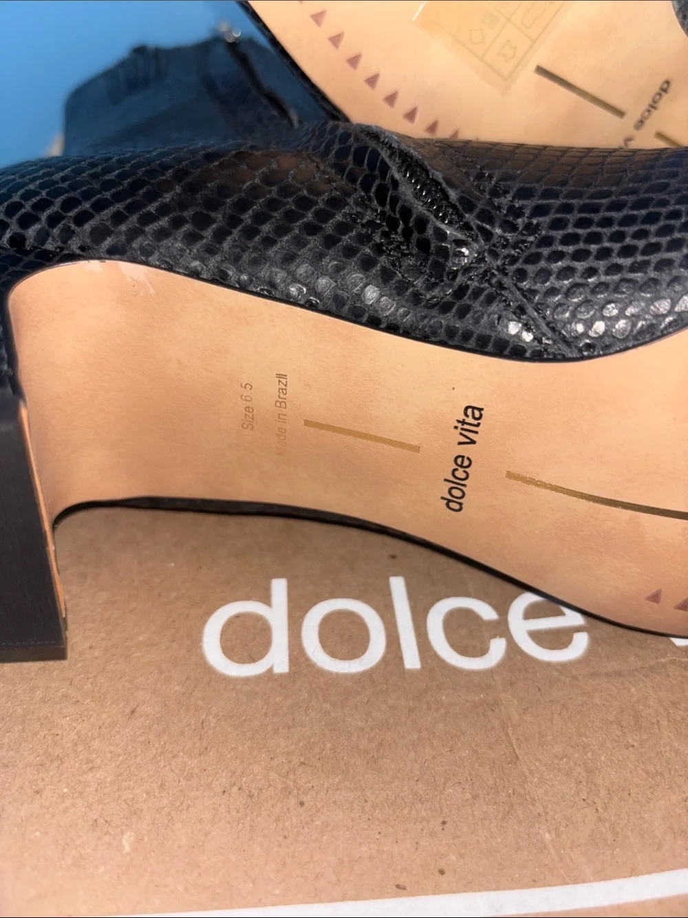 Dolce Vita Black Textured Pointed-Toe Ankle Booties